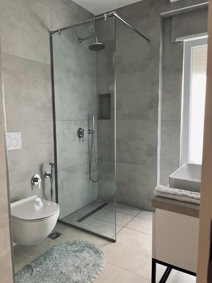 Sui'S Home Tiranë Eksteriør bilde