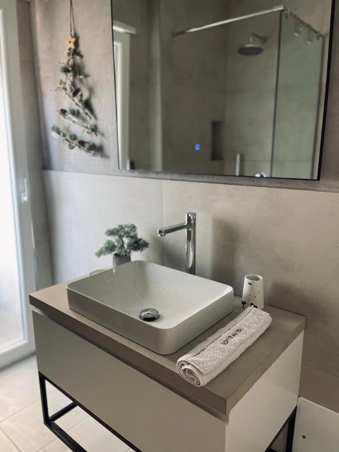 Sui'S Home Tiranë Eksteriør bilde